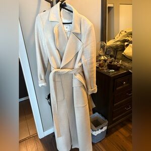 Giuliva Heritage x H&M Black Beaded Necklace